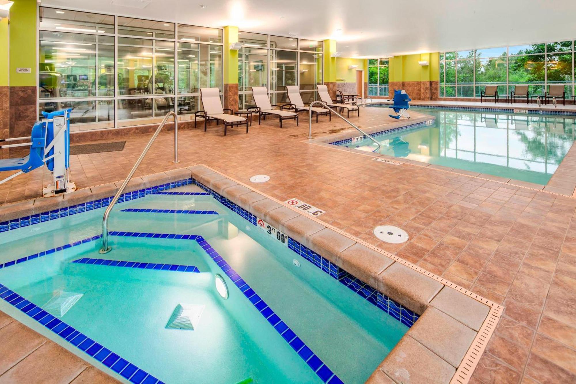 Towneplace Suites By Marriott Беллингхэм Экстерьер фото